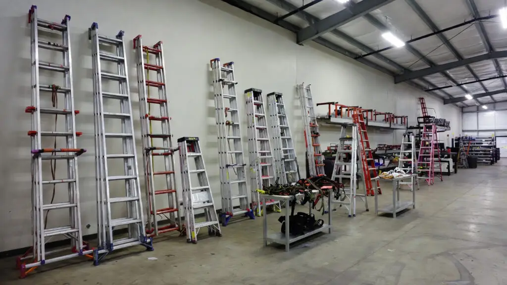 Inspectie van ladders en klimmateriaal op veiligheid inclusief keuringssticker